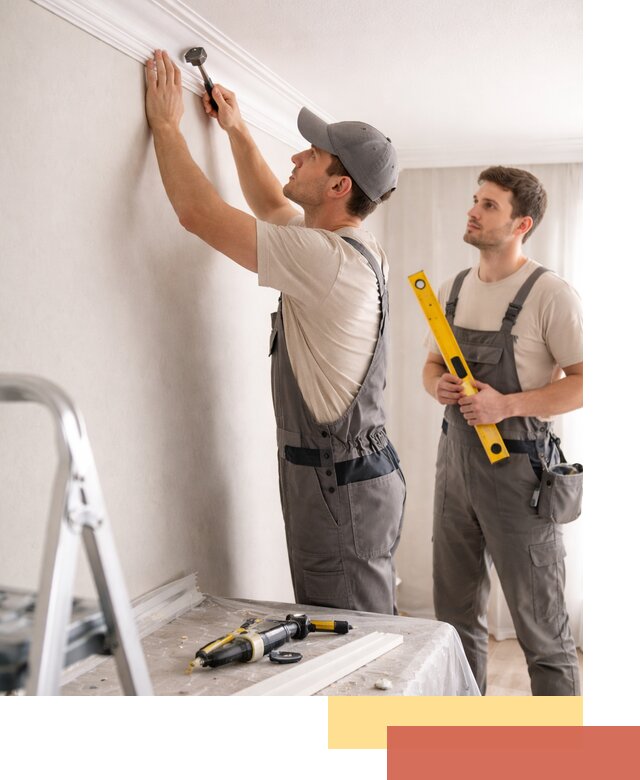 Монтаж потолочного плинтуса в Новосибирске качественно и быстро